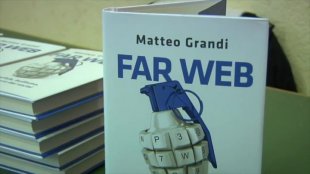 DVD 19 - Matteo Grandi al Lanza per svelare il lato oscuro dei social